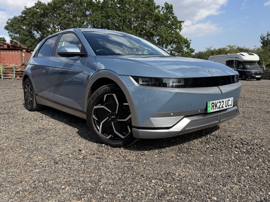 Front three-quarter view