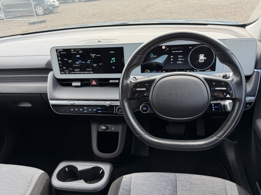 Interior & dashboard